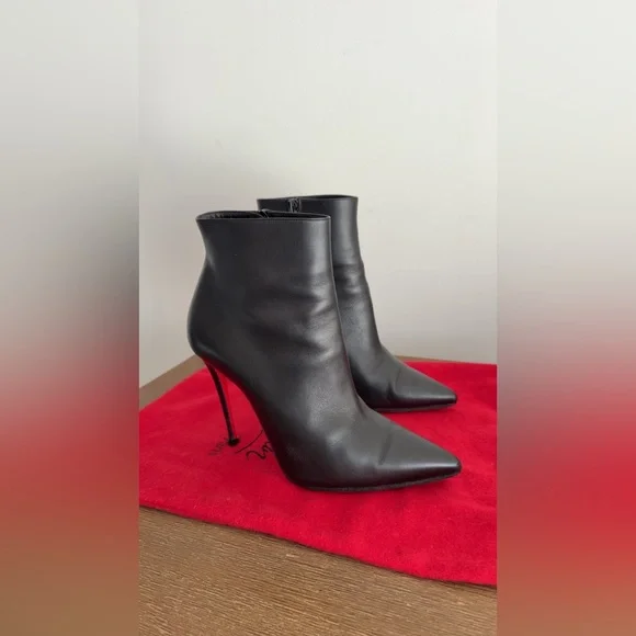 Christian Louboutin So Kate Boot 37.5 - Picture 9 of 13